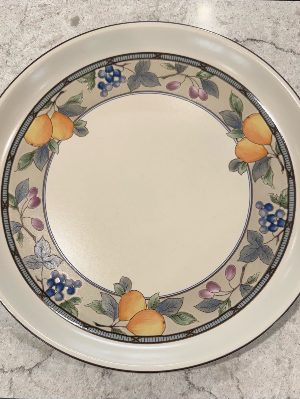 Mikasa Intaglio Garden Harvest 14.5” Round Party Serving Platter Never Used